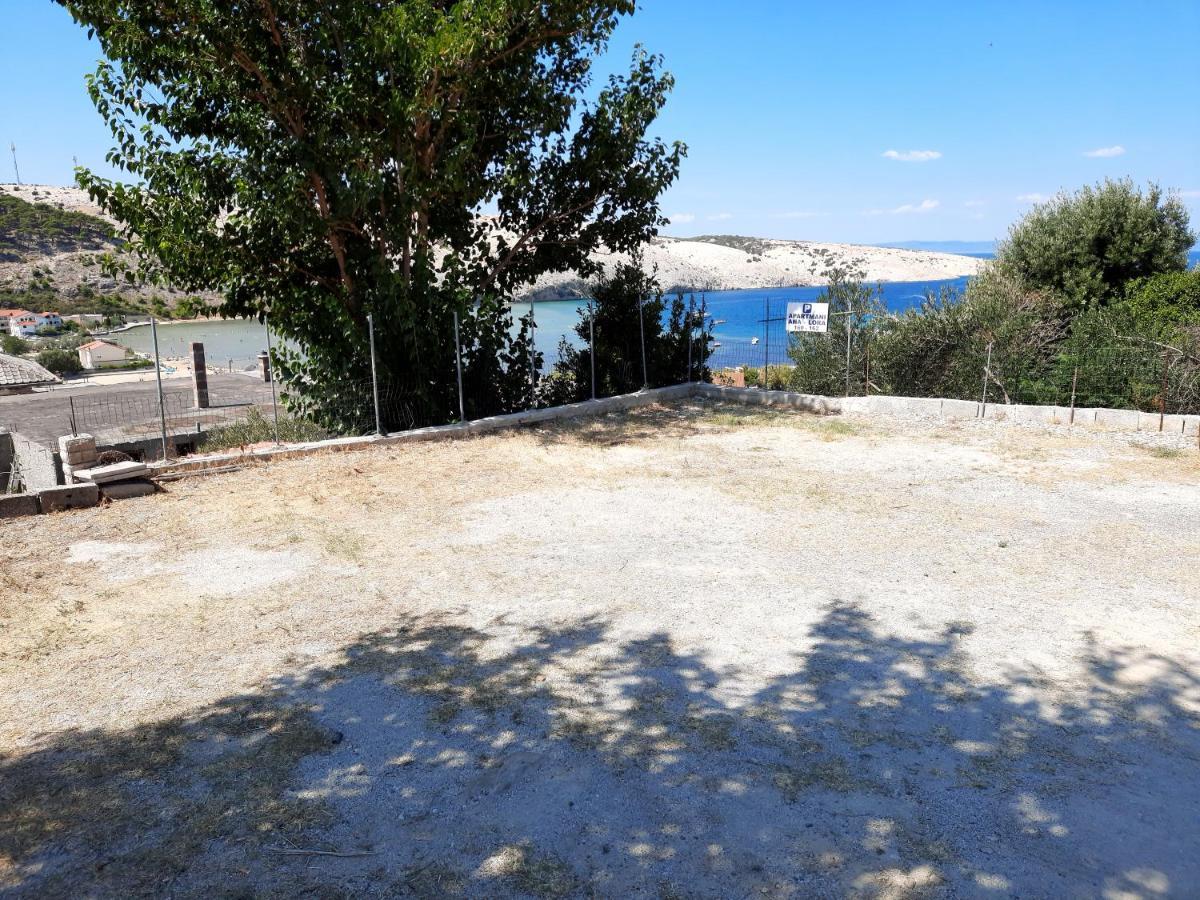 Apartmani Ana-Lora Lopar Exterior photo