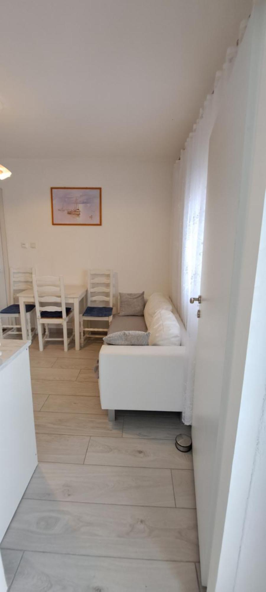 Apartmani Ana-Lora Lopar Exterior photo