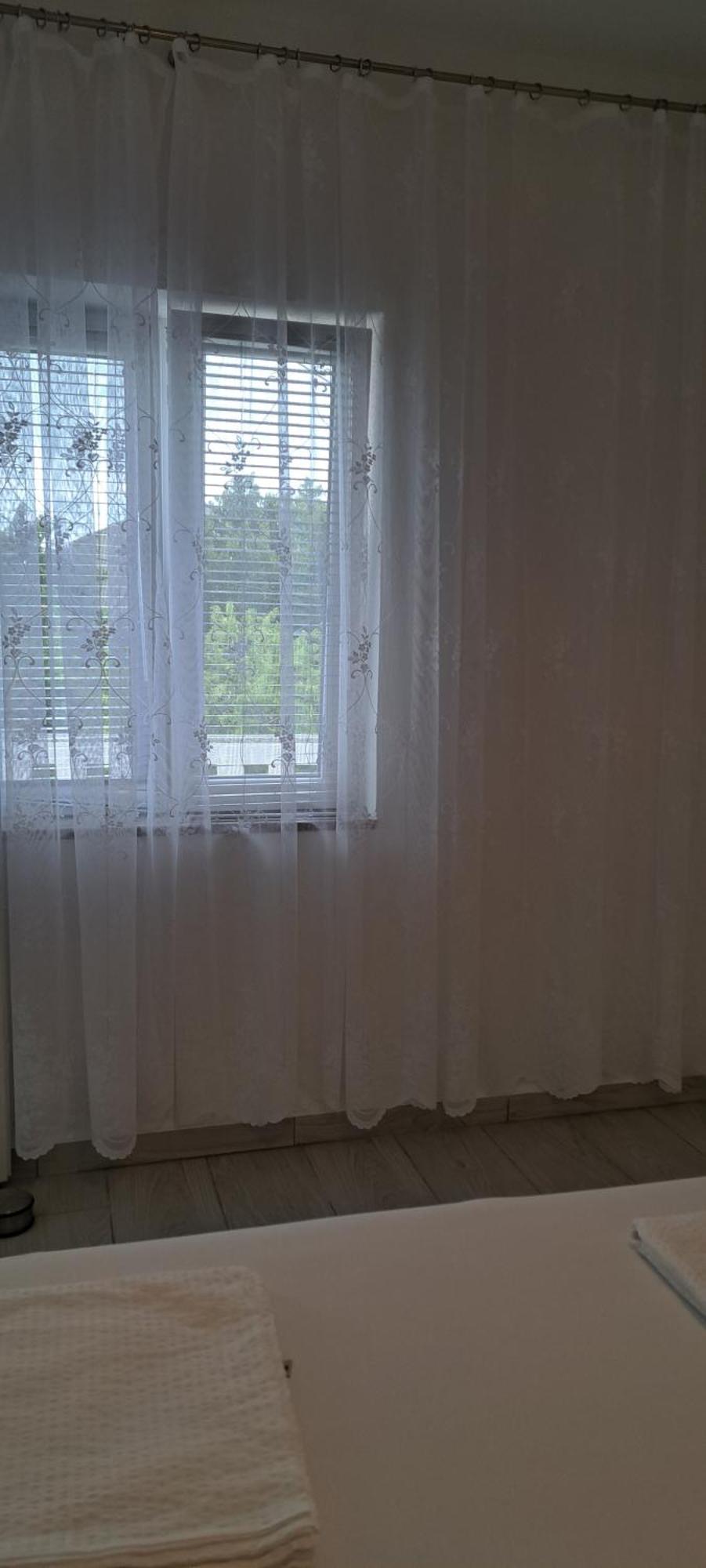 Apartmani Ana-Lora Lopar Exterior photo